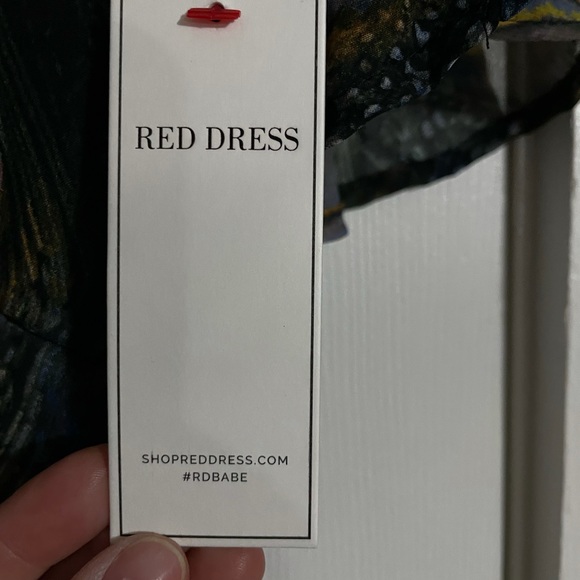 Peacock print tie-front romper - Picture 5 of 6